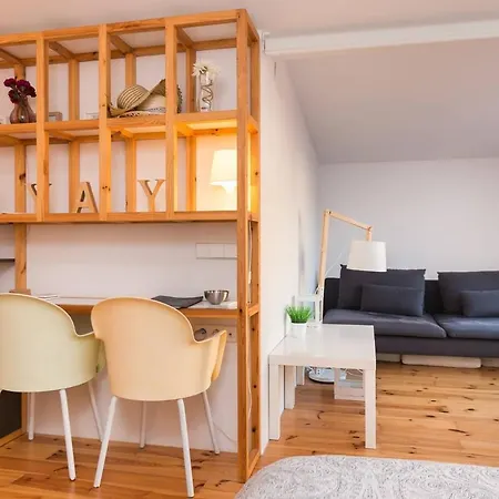 Alc - Stylish With Fantastic Terrace, Old Town Apartment *