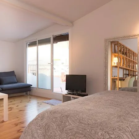 Alc - Stylish With Fantastic Terrace, Old Town Apartament *