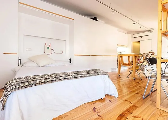 Alc - Stylish With Fantastic Terrace, Old Town 公寓